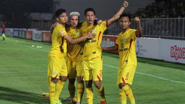 Para pemain Bhayangkara FC merayakan gol ke gawang Madura United. Foto: Dok. Media Bhayangkara FC