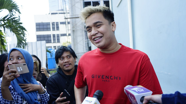 Presenter Billy Syahputra saat ditemui di Jakarta, Selasa, (6/8). Foto: Ronny
