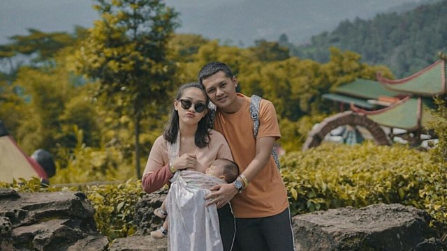 Keluarga Felly Young. Foto: (Instagram/fellyyoung21)