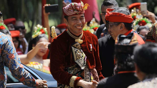 Presiden Joko Widodo tiba di lokasi Kongres V PDIP di Bali. Foto: Jamal Ramadhan/kumparan