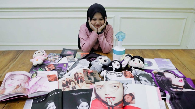 Ilustrasi Kolektor Merchandise K-Pop. Foto: Dicky Adam Sidiq/kumparan
