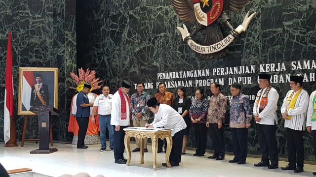 Pemprov DKI menggalakan program Dapur Kurban 2019 untuk menyambut Idul Adha 2019, Jumat (9/8). Foto: Efira Tamara Thenu/kumparan