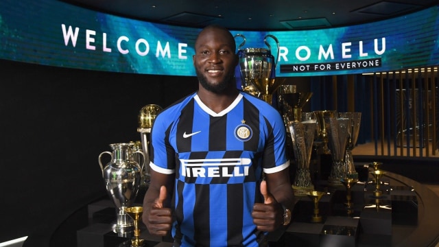 Romelu Lukaku diresmikan sebagai pemain Internazionale. Foto: Dok. F.C. Internazionale Milano
