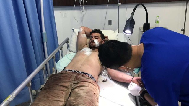 Warga Negara Asing (WNA) yang menabrakkan diri ke motor dan mobil menjalani perawatan di Rumah Sakit Siloam. Foto: Dok. Polsek Kuta