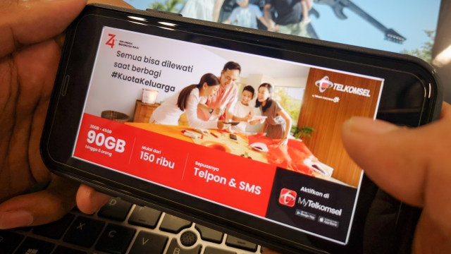 Telkomsel jual paket kuota internet keluarga. Foto: Telkomsel