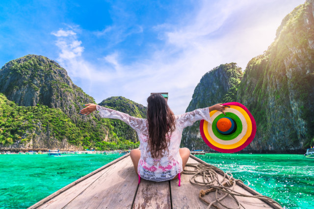 com-Ilustrasi liburan Foto: Shutterstock
