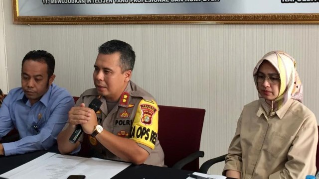 Konferensi pers di Mako Polres Tangsel, terkait kasus anggota paskibraka yang meninggal. Foto: Andesta Herli Wijaya