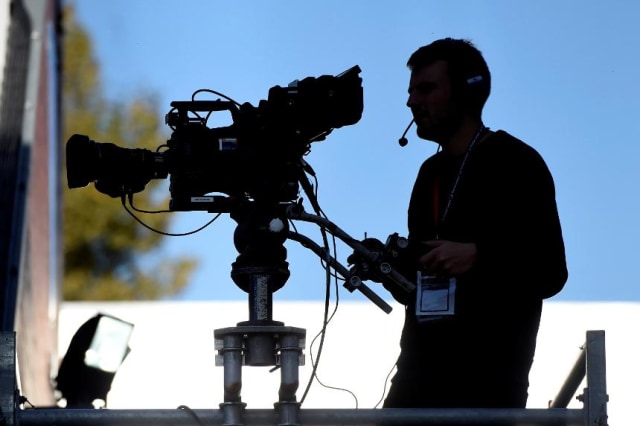 Hak siar Premier League di Indonesi resmi diambil oleh Mola TV. premierleague.com