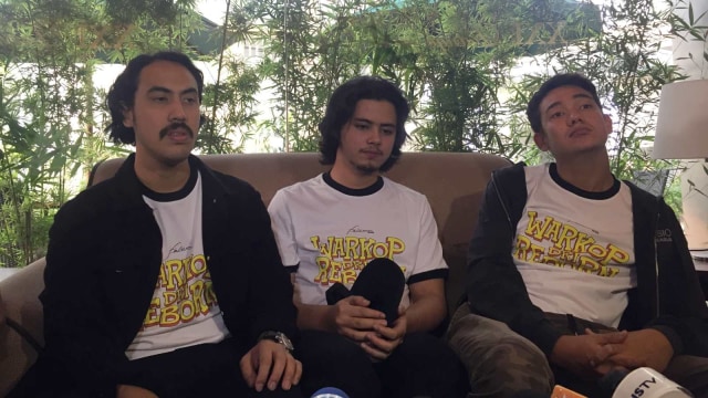 Randy Danistha, Aliando Syarief, dan Adipati Dolken ditemui di perilisan trailer film ‘Warkop DKI Reborn’. Foto: Sarah Yulianti Purnama/kumparan