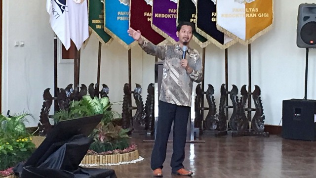 Pendiri NII Crisis Center, Ken Setiawan. Foto: Arfiansyah Panji Purnandaru/kumparan