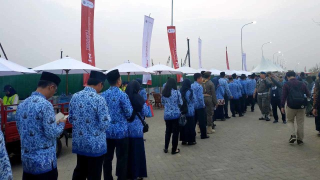 Ilustrasi PNS. Foto: Paulina Herasmaranindar/kumparan