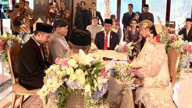Presiden Jokowi dan Wapres Jusuf Kalla jadi saksi pernikahan anak Bambang Soesatyo. Foto: Dok. Bambang Soesatyo