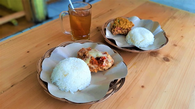 Geprek Si Boss, Kalibata City Foto: Azalia Amadea/Kumparan