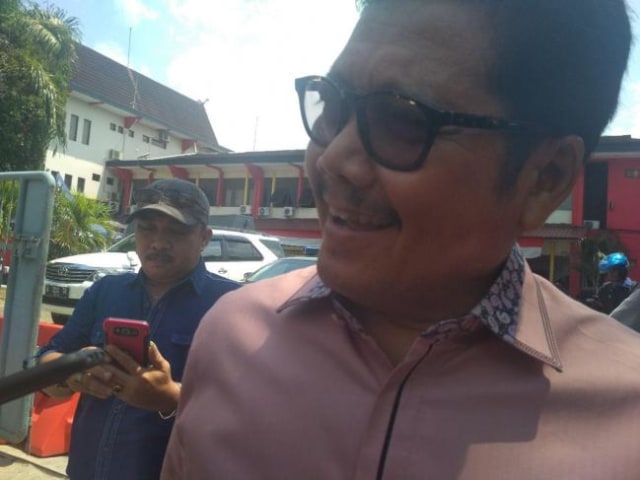 Kepala Dinas Perindustrian dan Perdagangan Pemprov Kepulauan Riau Burhanuddin (Foto: Yogi/Batamnews)
