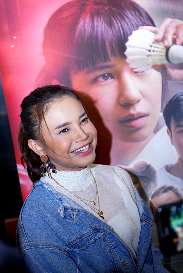 Penyanyi Rossa saat hadir di launcing poster film Susi Susanti di kawasan Gatot Subroto, Jakarta, Selasa, (20/8). Foto: Ronny
