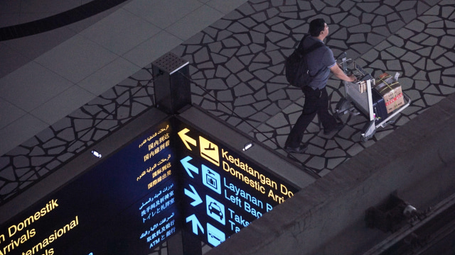 Ilustrasi Penumpang Pesawat di Bandara. Foto: Jamal Ramadhan/kumparan