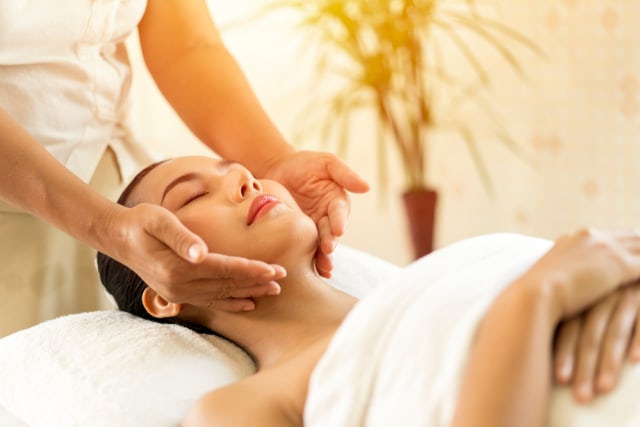 Ilustrasi bisnis salon dan kecantikan. Foto: Shutterstock