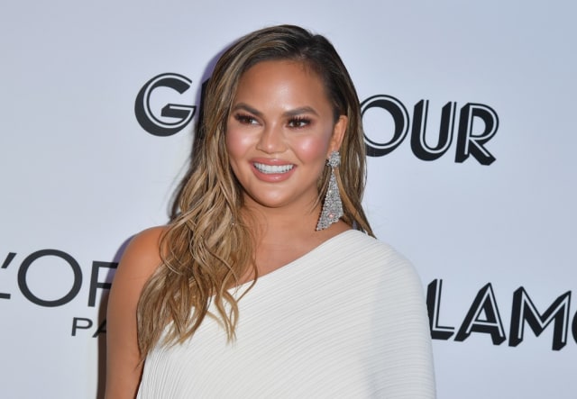 Chrissy Teigen ungkap alasan lakukan aborsi anak ketiganya. Foto: AFP/Angela Weiss