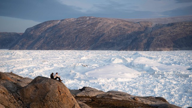 Suasana pemandangan glester di Greenland. Foto: AP
