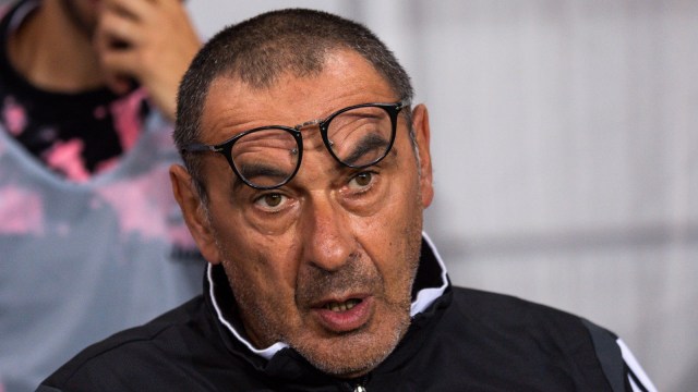 Maurizio Sarri dampingi Juventus di laga ICC 2019 melawan Atletico Madrid. Foto: AFP/Jonathan Nackstrand