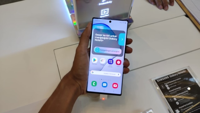 Samsung Galaxy Note 10. Foto: Aulia Rahman Nugraha/kumparan