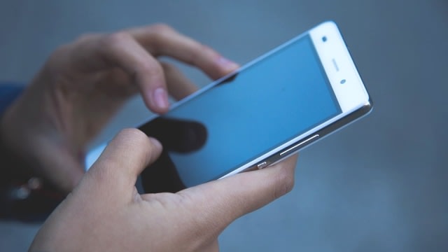 Ilustrasi penyebaran video porno (Foto: DOk. Kumparan)