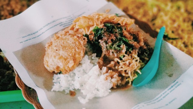 Nasi krempyeng. (Foto: Indah Salimin)