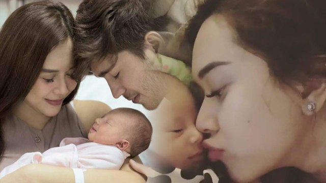 Potret Aura kasih dan suaminya bersama anaknya. Foto: Instagram/ @aurakasih