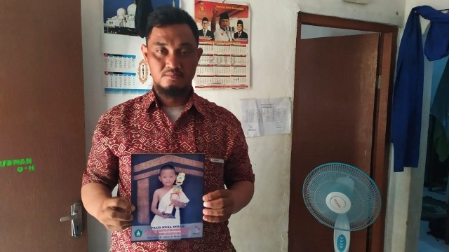 Supriyadi, Paman Husein, korban meninggal karena tenggelam di Sungai Cisadane, Tangerang. Foto: Maulana Ramadhan/kumparan