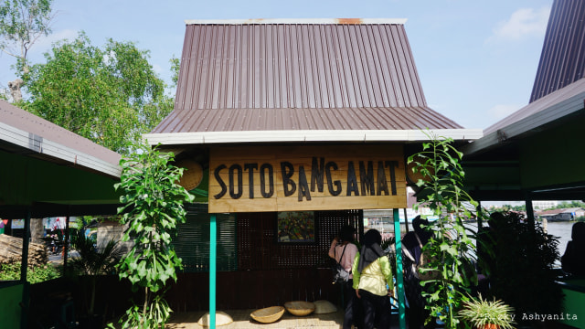 Soto Banjar Bang Amat (Foto : Rizky Ashyanita)