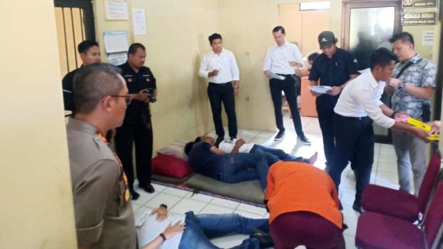 Rekonstruksi pembunuhan keluarga di Serang. Foto: Dok. Istimewa