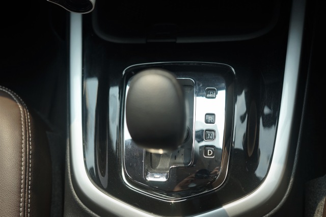 Sistem transmisi otomatik Nissan Terra Foto: Muhammad Ikbal