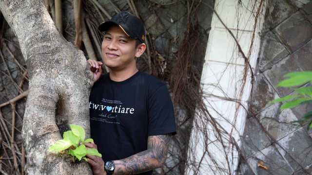 Komika sekaligus Pemain film Twivortiare Boris Bokir saat berkunjung ke kantor kumparan. Foto: Melly Meiliani/kumparan