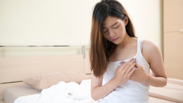 payudara sakit saat menyusui Foto: Shutterstock