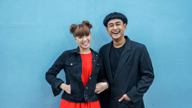 Artis Chika Jessica (kanan) bersama Dwi Andika (kiri), saat ditemui dikawasan Kapten Tendean, Jakarta, Rabu, (28/8). Foto: Dok. Ronny