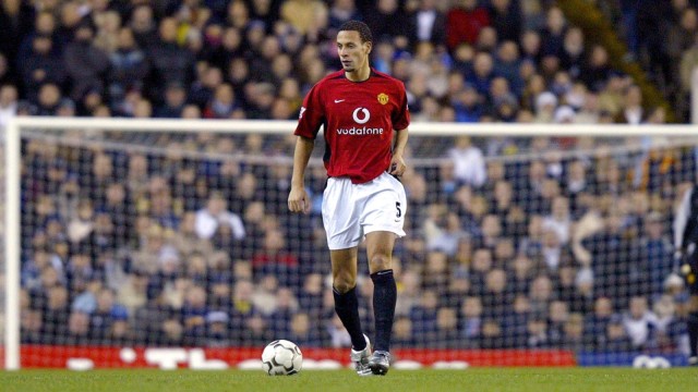 Rio Ferdinand di Manchester United. Foto: AFP/Adrian Dennis