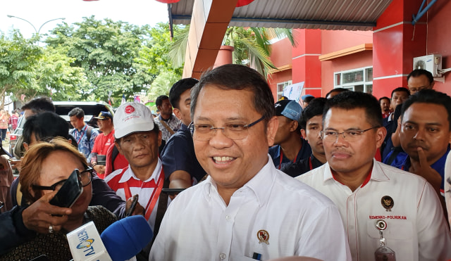 Menkominfo Rudiantara di acara "Digital di Perbatasan: Menjahit Indonesia di Perbatasan" yang dilaksanakan pada Sabtu (31/8) di Nunukan, Kalimantan Utara. Foto: Bianda Ludwianto/kumparan