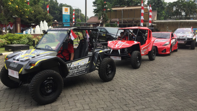 Mobil Listrik Karya ITS di Kantor PLN, Gambir, Jakarta Pusat, Selasa (3/9). Foto: Abdul Latif/kumparan