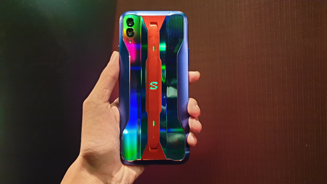 Smartphone Black Shark 2 Pro. Foto: Jofie Yordan/kumparan