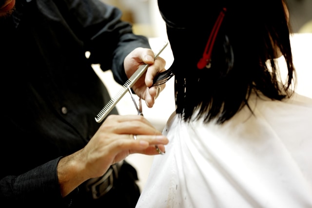 Ilustrasi potong rambut Foto: Pixabay