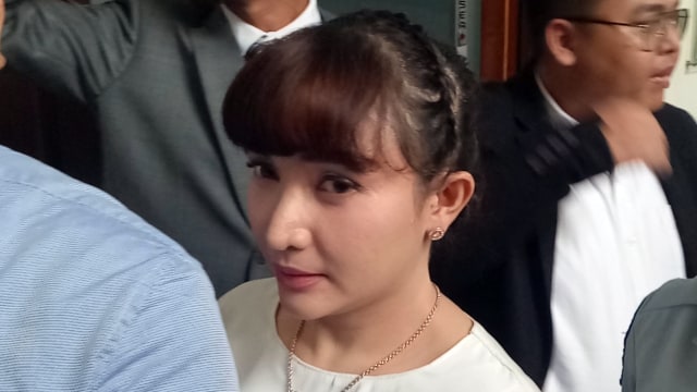 Roro Fitria sidang peninjauan kembali di Pengadilan Negeri Jakarta Selatan. Foto: Aria Pradana/kumparan