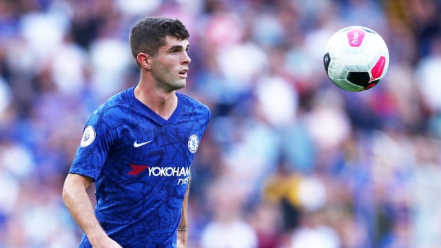 Christian Pulisic dalam pertandingan Premier League 2019/20 menghadapi Leicester City. Foto: Reuters/Eddie Keogh