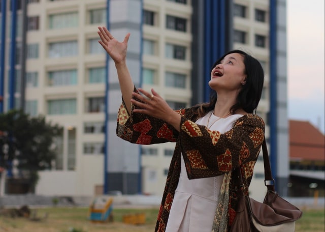 Noviana Mahasiswa Berprestasi