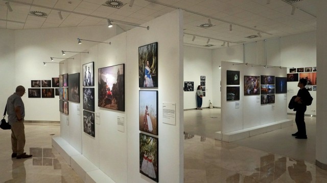 Pameran foto pemenang World Press Photo (WPP) 2019 di Erasmus Huis, Jakarta, Jumat (6/9). Foto: Nugroho Sejati/kumparan