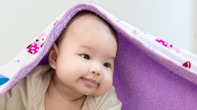 Cara atasi bayi yang ngiler terus Foto: Shutterstock