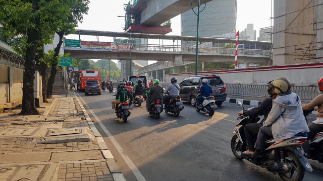 Suasana Jalan H. Rasuna Said. Foto: Efira Tamara/kumparan