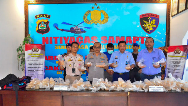 Direktorat Kepolisian Perairan dan Udara (Ditpolairut) Polda Bali menangkap Eko Risky Andika (26) dan Agus Tri Haryanto (37), Senin (9/9) dini hari tadi. Foto: Dok. Istimewa