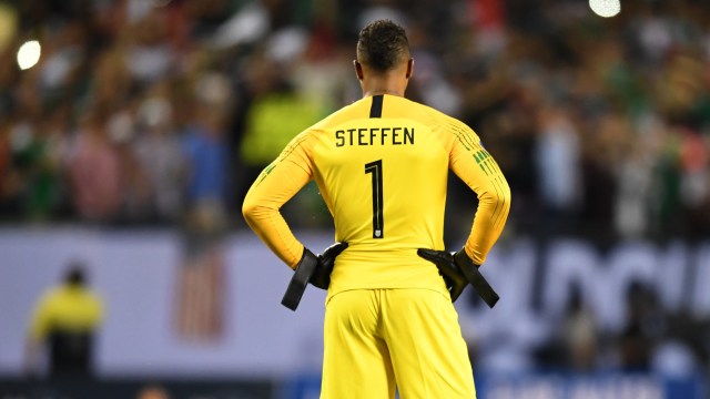 Zack Steffen, kiper andalan Timnas Amerika Serikat. Foto: TIMOTHY A. CLARY / AFP