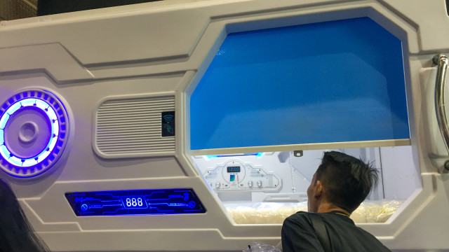 Produsen Kamar Kapsul, Urbanest Capsule Bed di Franchise & License Expo Indonesia (FLEI) 2019 di JCC senayan. Foto: Elsa Olivia Karina L Toruan/kumparan