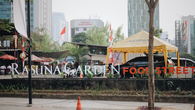 Rasuna Garden Food Street